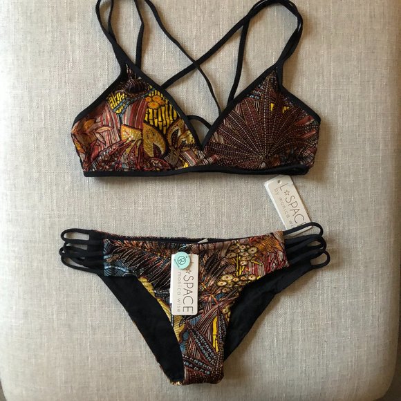 L*Space Isley top + Low Down bottom (size L) - Picture 4 of 8